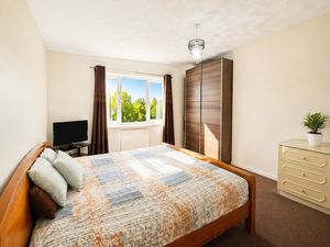 Photo 6- click for photo gallery